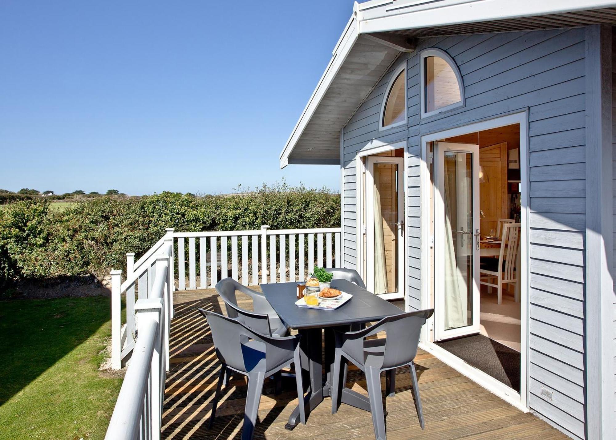 The Towans Hotel Saint Merryn Exterior photo